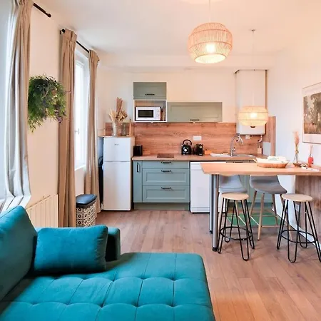 Le Huit Appartement *