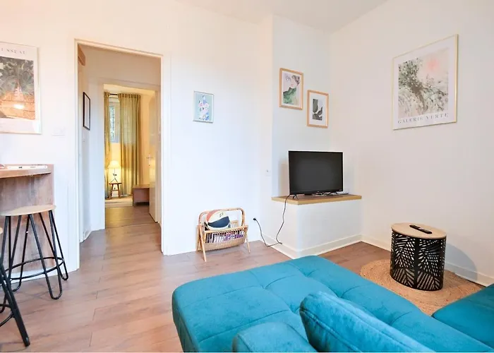 Le Huit Appartement *